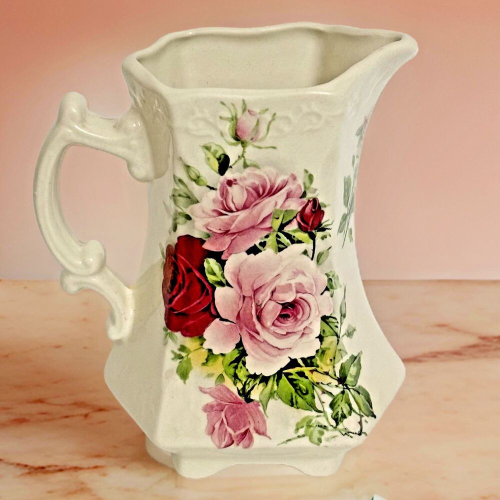 Royal Castle & St. George English Fine Bone China Creamer - Floral